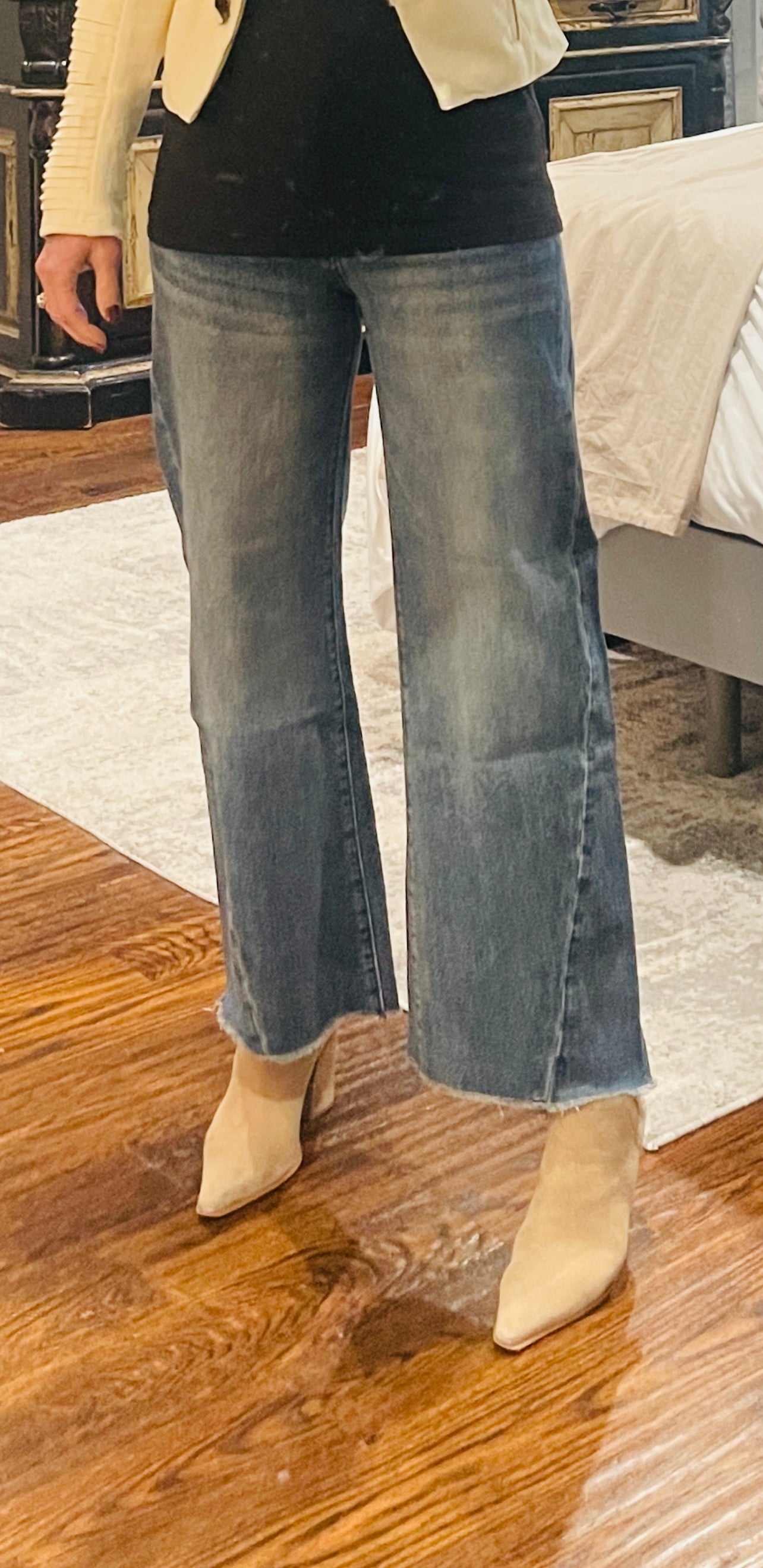 Kut from the Kloth Meg Wide Leg Jeans